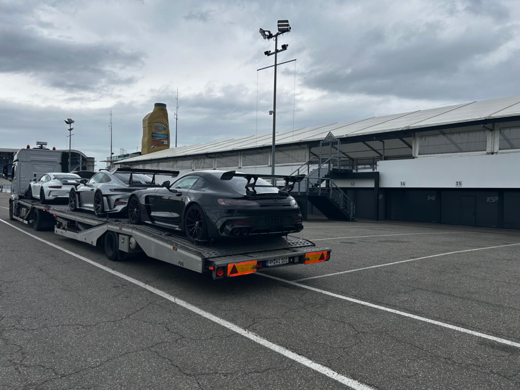 hockenheimring-oder-nuerburgring-welche-rennstrecke-in-deutschland-ist-besser-und-wie-kommt-ihr-auto-sicher-zum-trackday-18